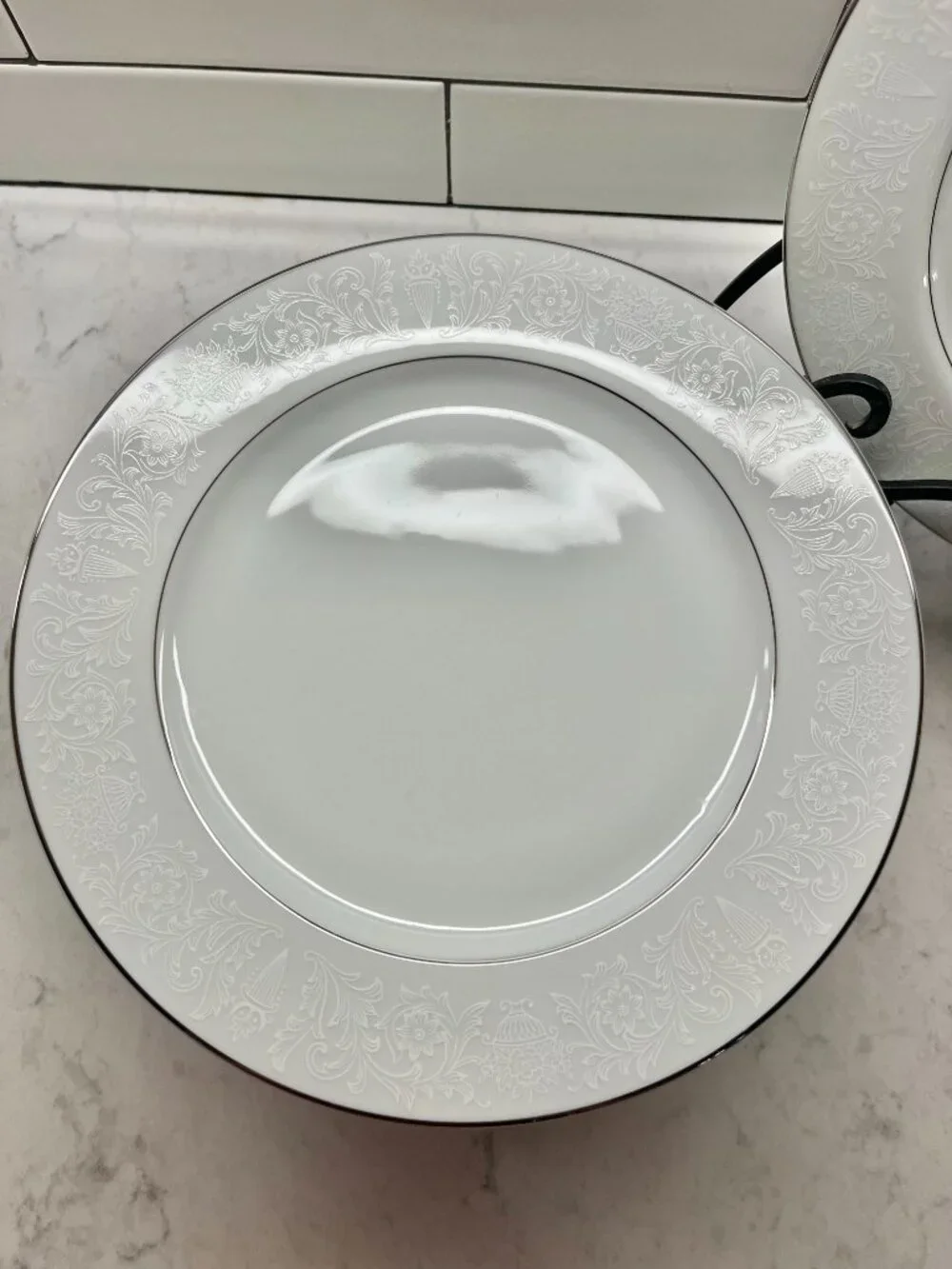 (7) Crown Victoria Fine China Dinner Plates, LOVELACE